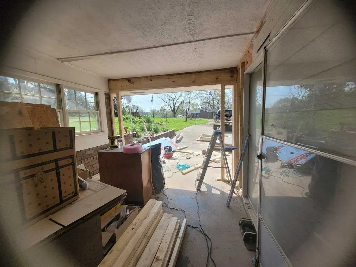 Air movers and dehumidifier for Drying & Dehumidification in St. Petersburg